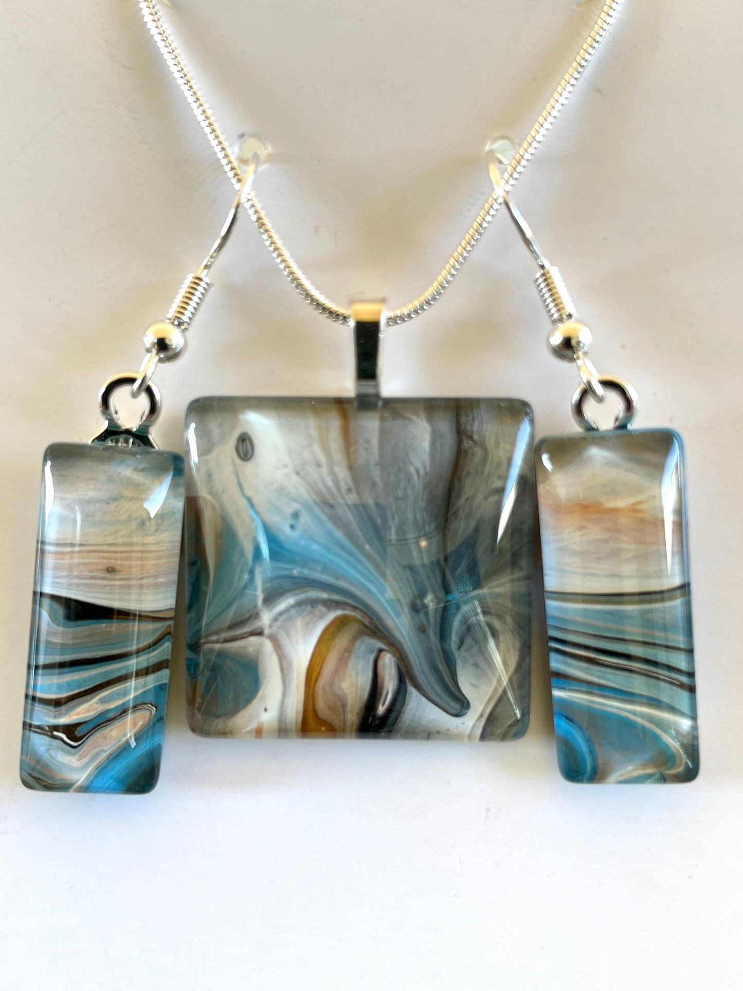 Serenity (blue, brown) Earrings/Pendant Set SE125