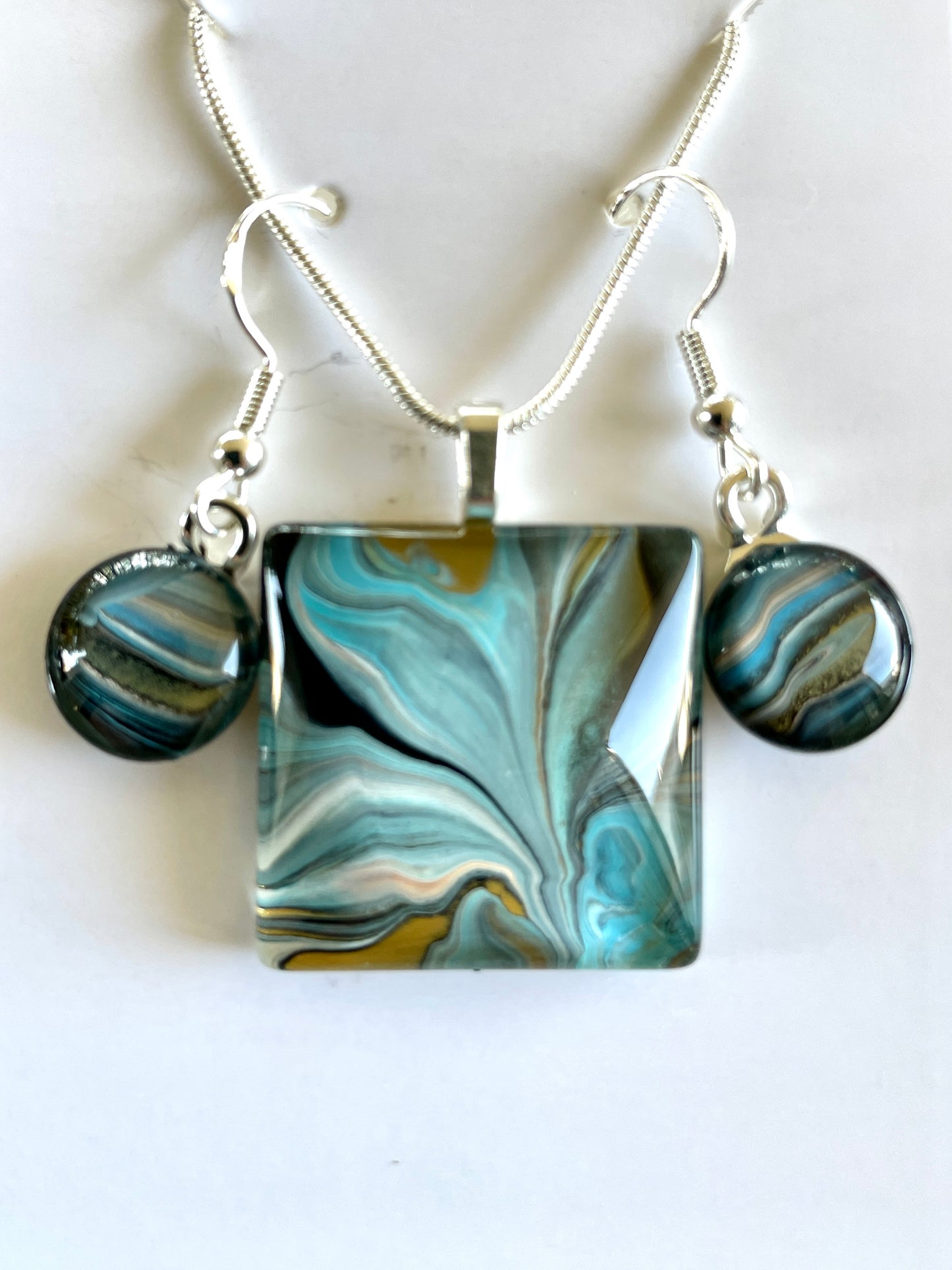 Serenity (blue, brown) Earrings/Pendant Set SE119