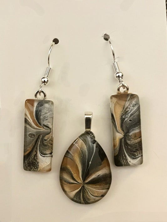 Mocha Latte (brown, cream) Earrings/Pendant Set ML115