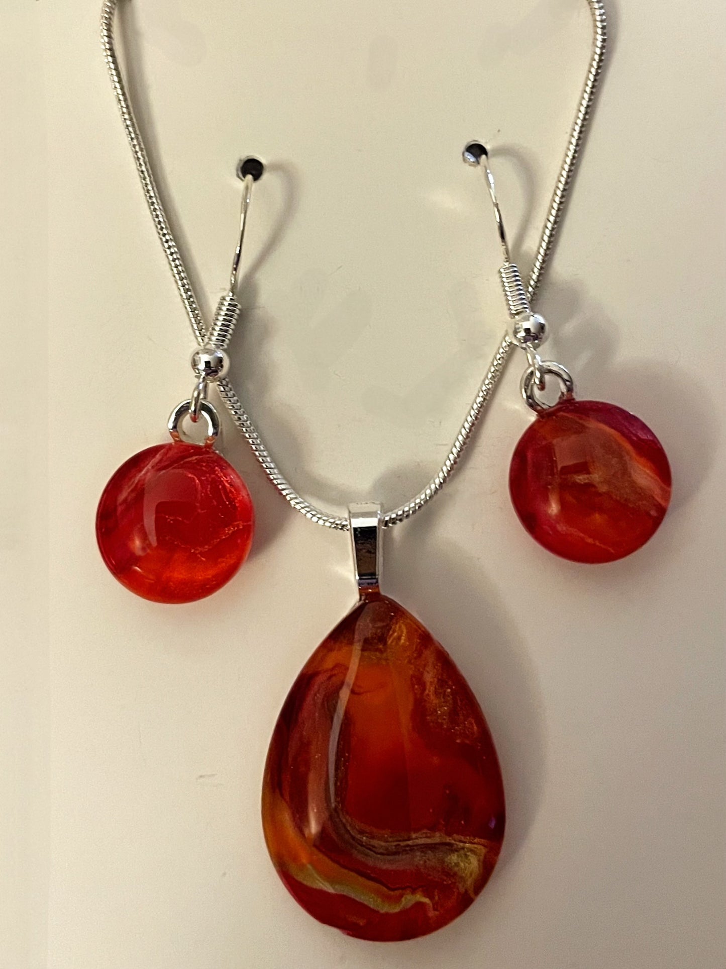 Fire Collection Earrings/Pendant Set FI125