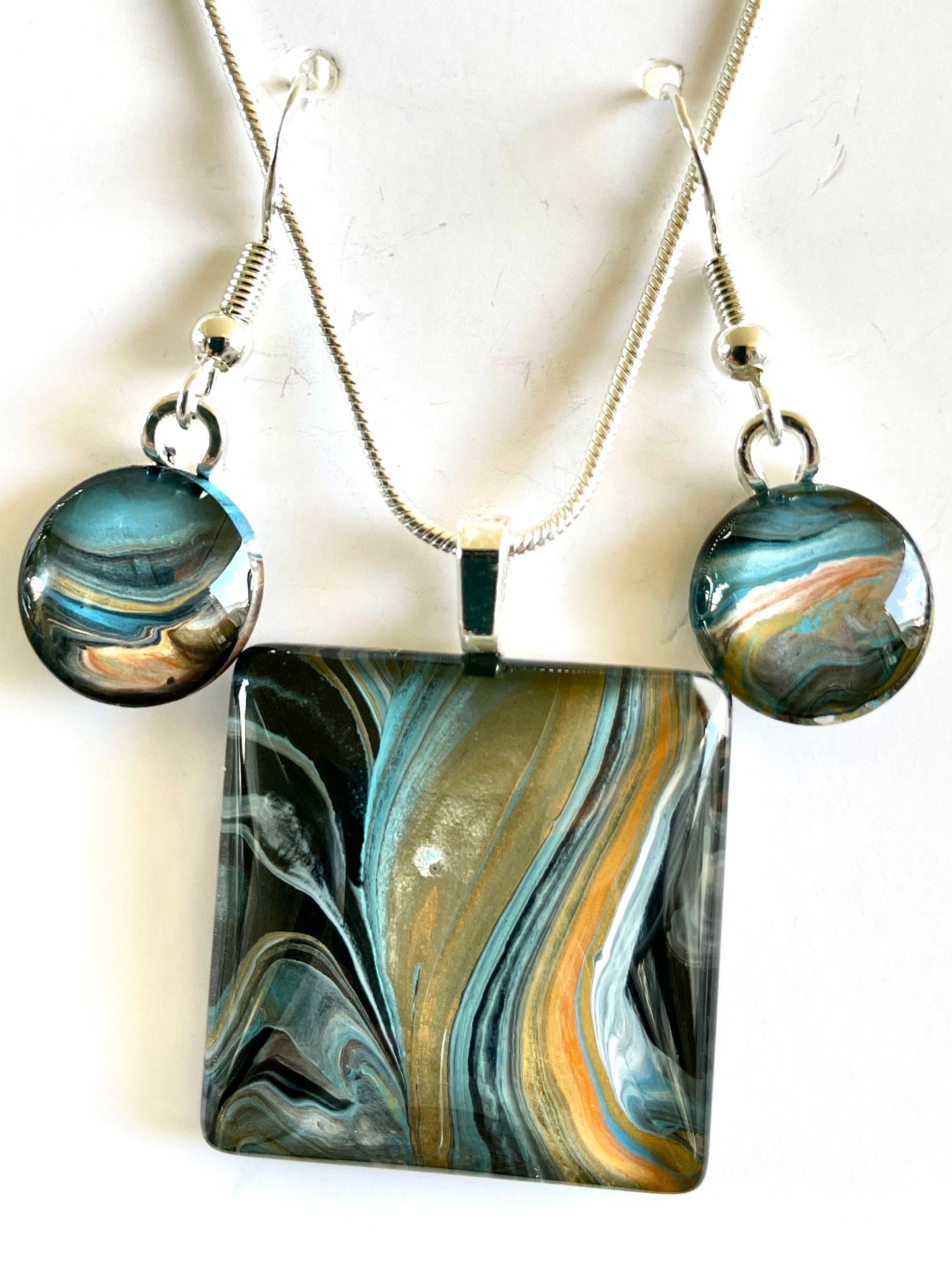 Serenity (blue, brown) Earrings/Pendant Set SE122