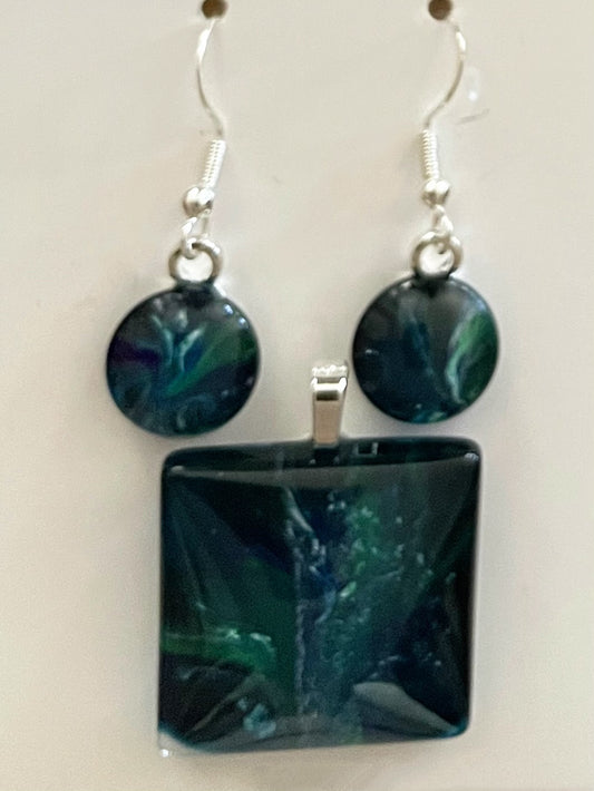 Tranquility (blue,green) Earrings/Pendant Set TR140