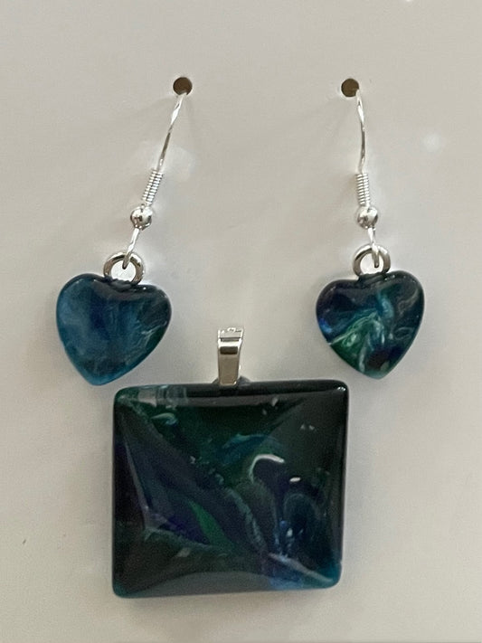 Tranquility (blue,green) Earrings/Pendant Set TR150