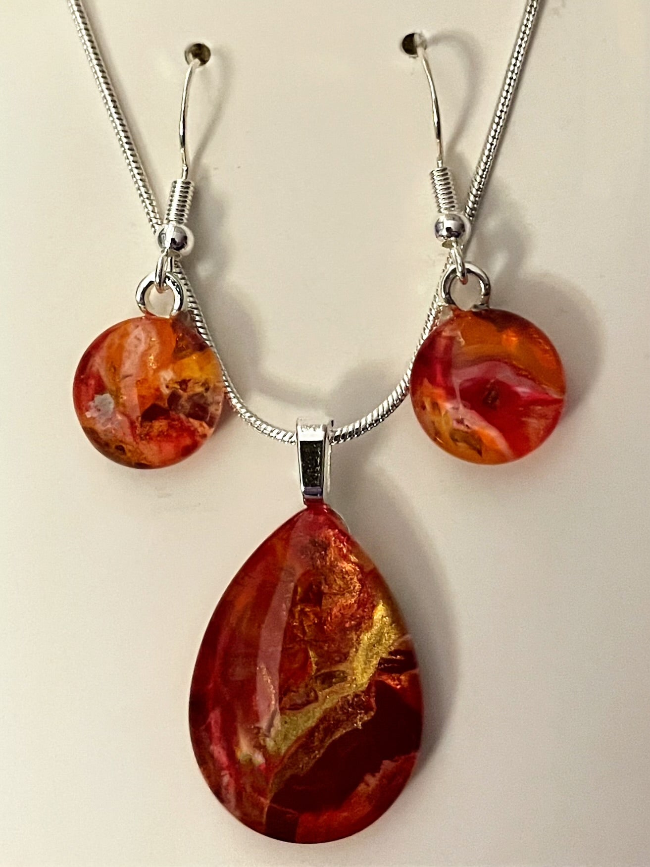 Fire Collection Earrings/Pendant Set FI127