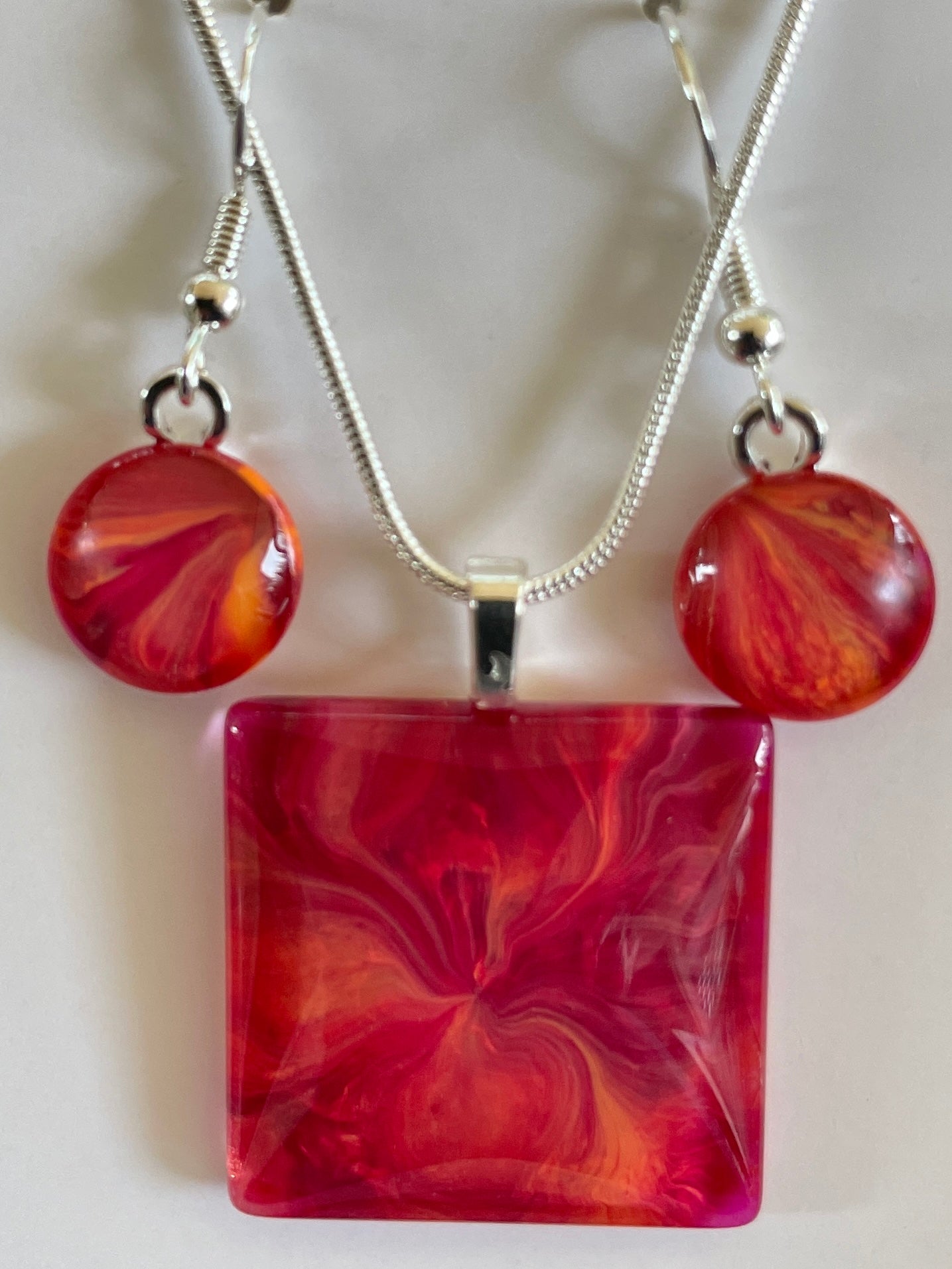 Fire Collection Earrings/Pendant Set FI115