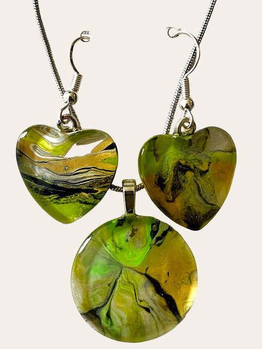 Spring Fever Green Earrings/Pendant Set SF105