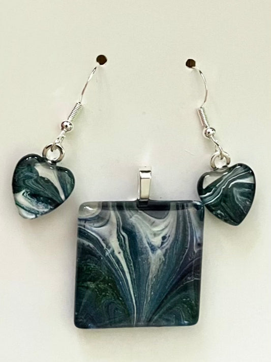 Tranquility (blue, green) Earrings/Pendant Set TR103