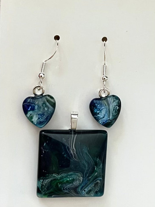 Tranquility (blue, green) Earrings/Pendant Set TR101